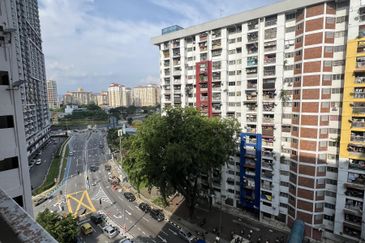 Sri Sabah Apartments