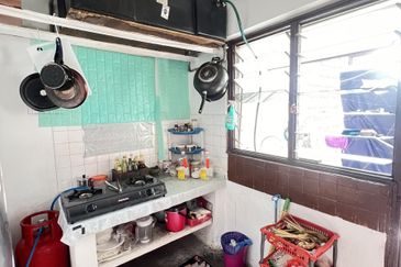 Sri Sabah Apartments