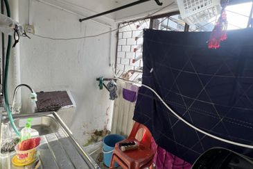 Sri Sabah Apartments