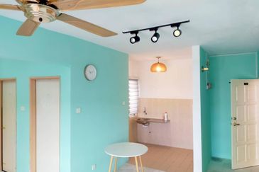 Residensi Warnasari 3