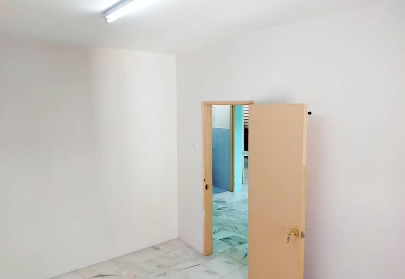 Residensi Warnasari 3