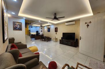 Taman Saujana Puchong