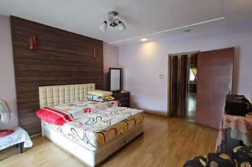 Taman Impian Indah (Paragon Heights)