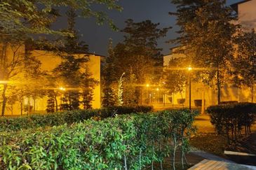 Symphony Hills Schubert