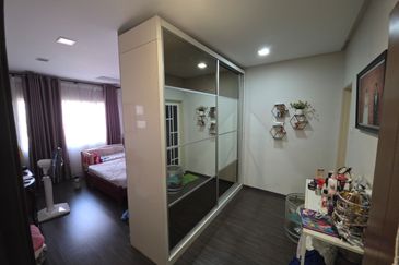 Koi Kinrara Suites