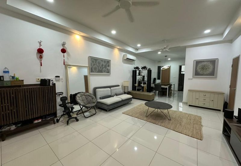 Taman Puchong Legenda