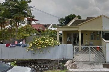 Taman Kinrara Seksyen 1