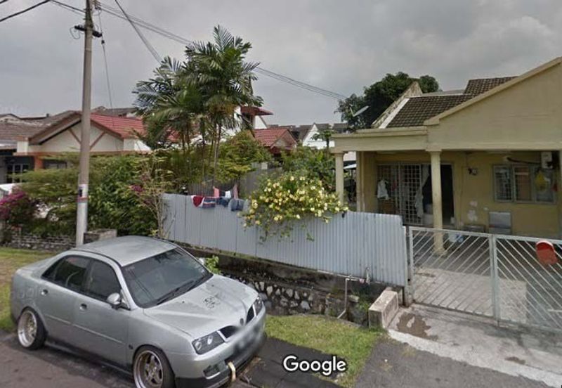 Taman Kinrara Seksyen 1