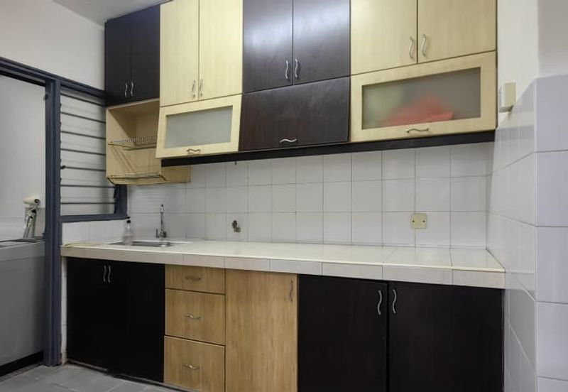 De Tropicana Condominium