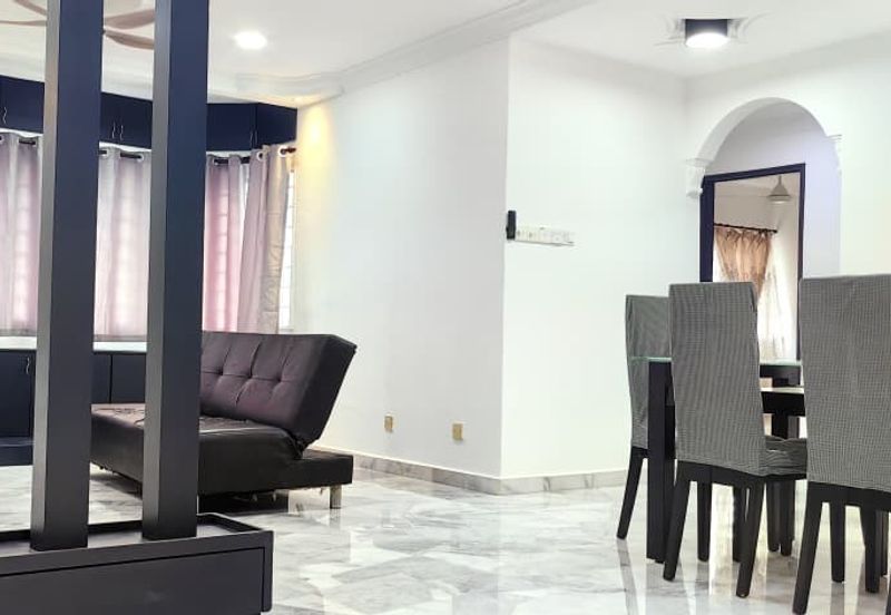 De Tropicana Condominium