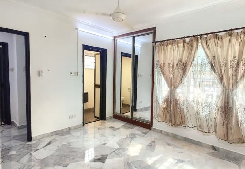 De Tropicana Condominium