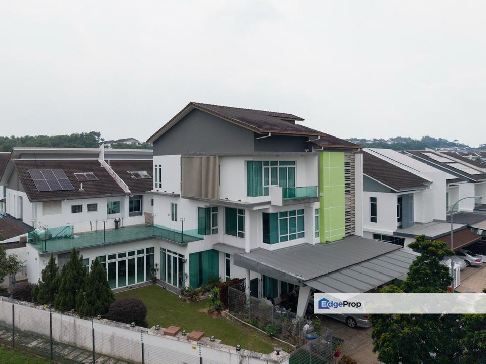 Palmiera @ Kinrara Residence , Puchong , Selangor , endlot with extra land, Selangor, Puchong