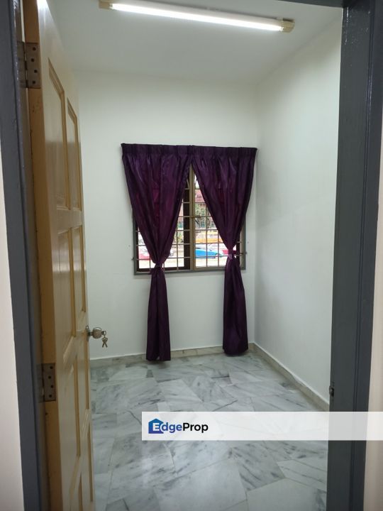 Sri Anggerik 1 , Puchong , Selangor , 1st floor unit, Selangor, Puchong
