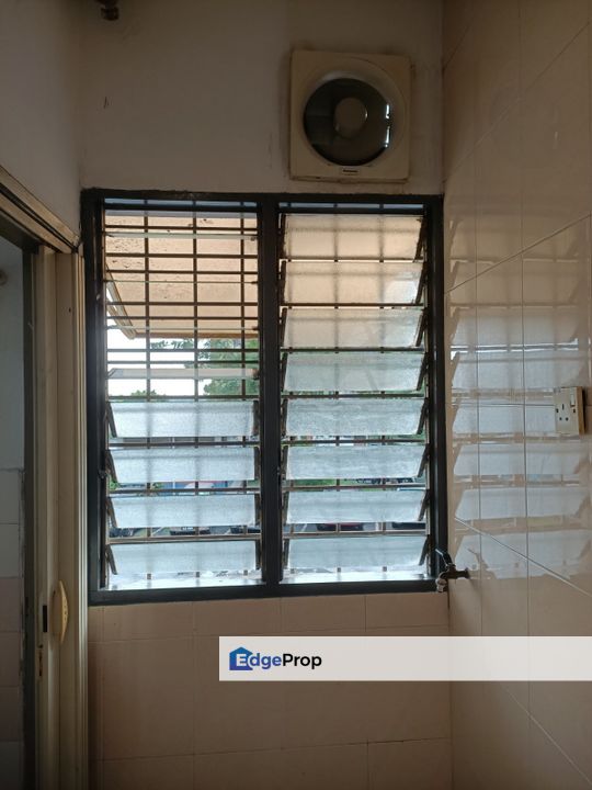 Sri Anggerik 1 , Puchong , Selangor , 1st floor unit, Selangor, Puchong