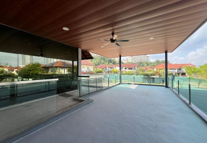 Bandar Kinrara 9