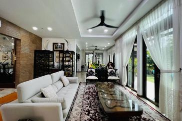 Kenny Hills ( Bukit Tunku ) Kuala Lumpur