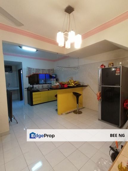 Taman Mount Austin Jalan Mutiara Emas 2 Double Storey Terrace 22x70 Renovate , Johor, Johor Bahru