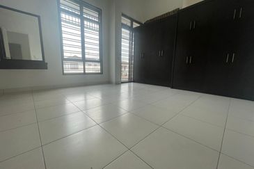 Setai Tropika 9 @ Caranday Park 2 Storey Cluster Lowest Price 