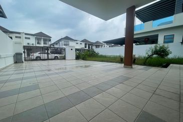 Setai Tropika 9 @ Caranday Park 2 Storey Cluster Lowest Price 