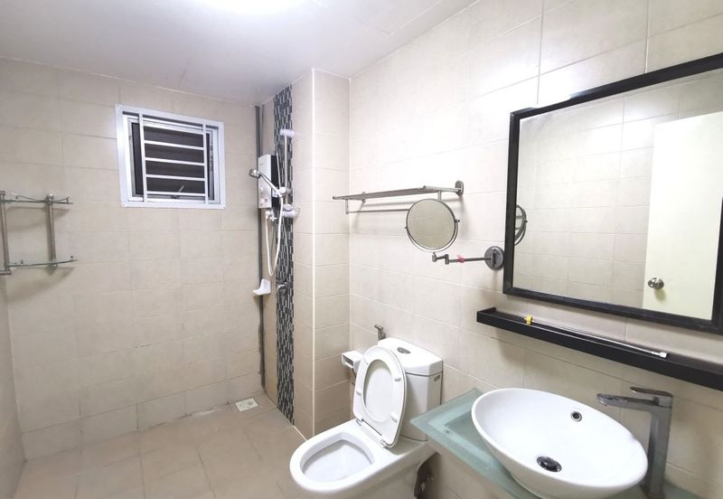 Dedaun Hijau (Greenfield Regency)