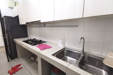 Dedaun Hijau (Greenfield Regency)