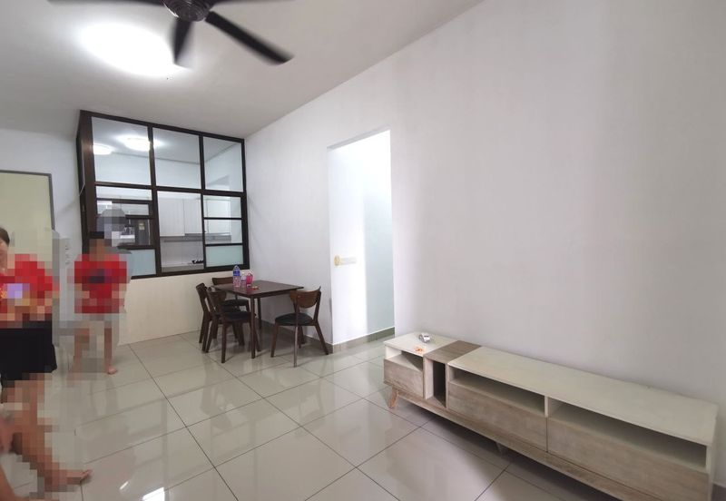 Dedaun Hijau (Greenfield Regency)