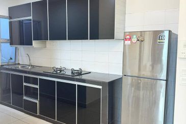 Dedaun Hijau (Greenfield Regency)