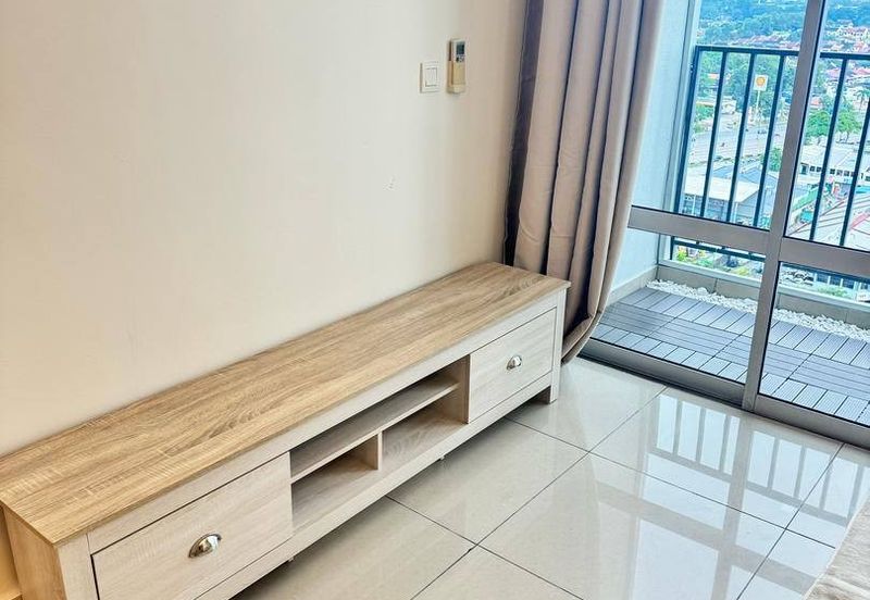 Dedaun Hijau (Greenfield Regency)