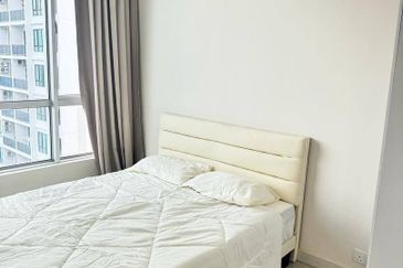 Dedaun Hijau (Greenfield Regency)