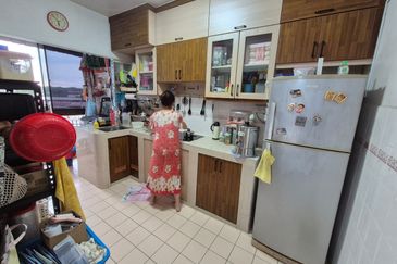 Selesa Puteri Condominium