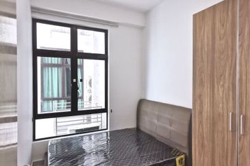 D'Summit Residences @ Kempas Utama