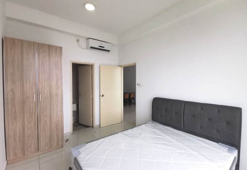 D'Summit Residences @ Kempas Utama