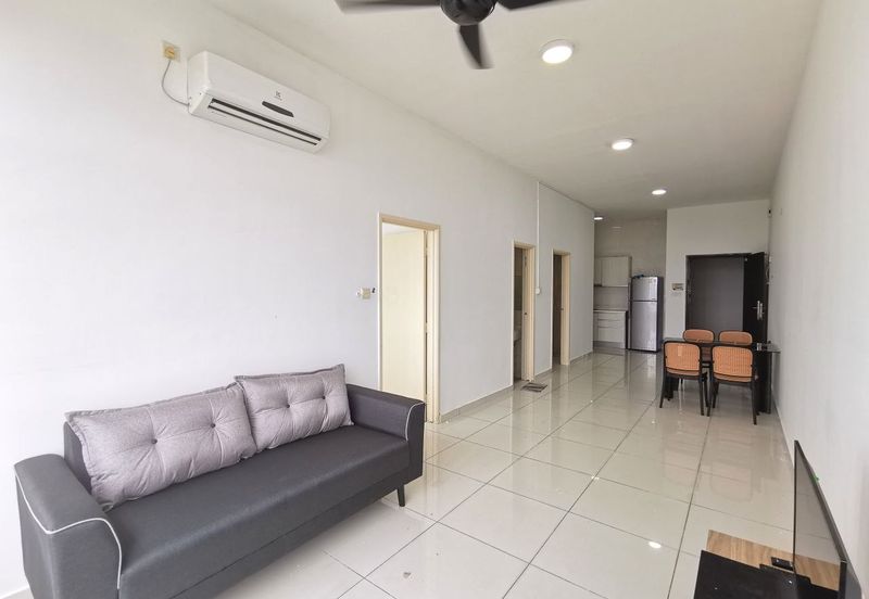 D'Summit Residences @ Kempas Utama