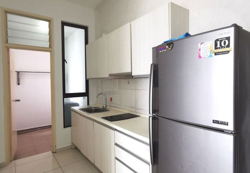 D'Summit Residences @ Kempas Utama