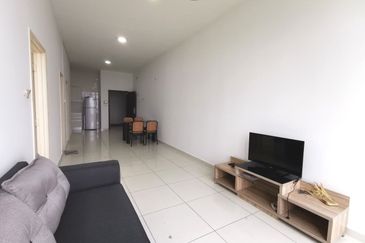 D'Summit Residences @ Kempas Utama