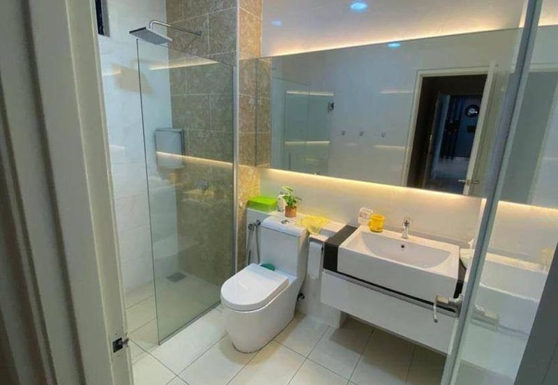 D'Summit Residences @ Kempas Utama