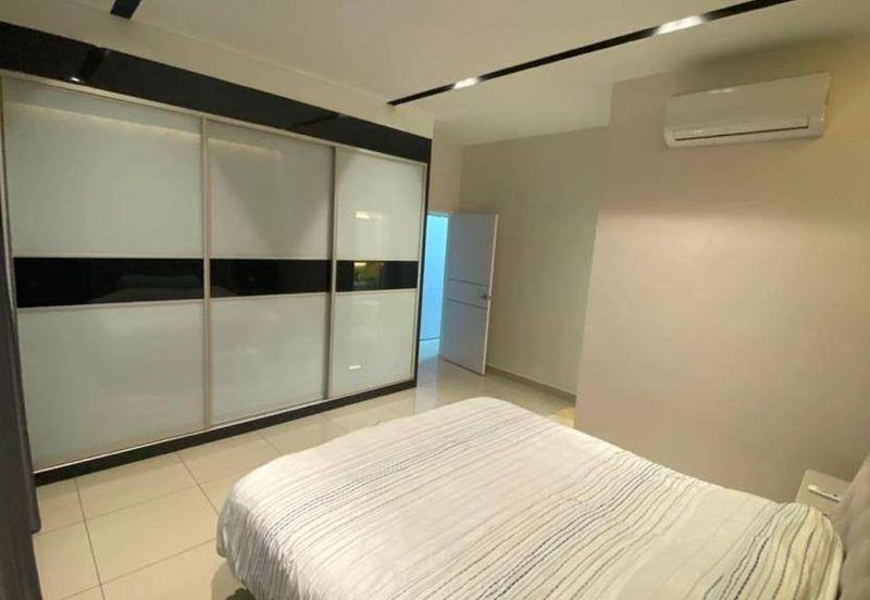 D'Summit Residences @ Kempas Utama