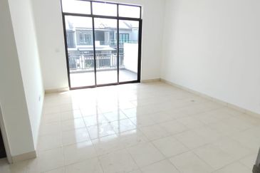 Meridin East The Greenway & The Eden