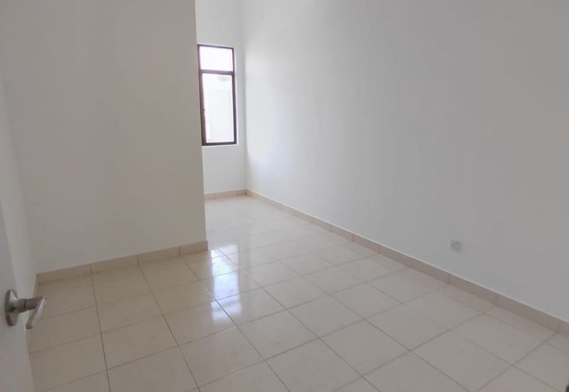 Meridin East The Greenway & The Eden