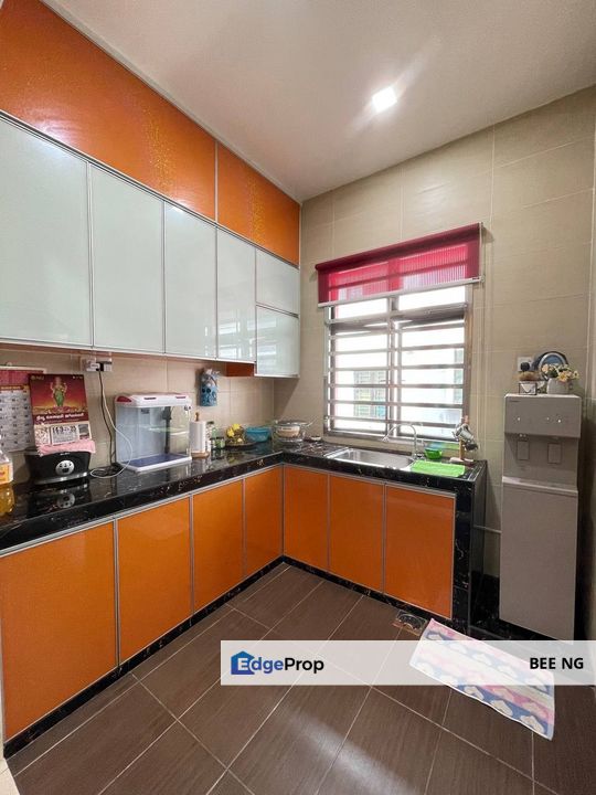 Kempas Utama @ Skudai 24x70 2.5 storey terrace renovated for sale , Johor, Johor Bahru