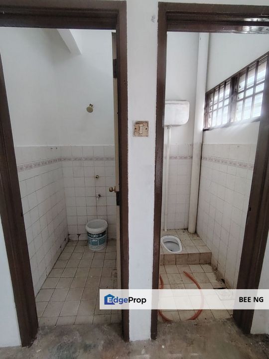 Bandar Seri Alam Jalan Tasek UNBLOCK VIEW Low Cost 2 storey full loan for sale, Johor, Masai
