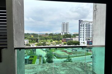 Sky Loft Premium Suites, Bukit Indah