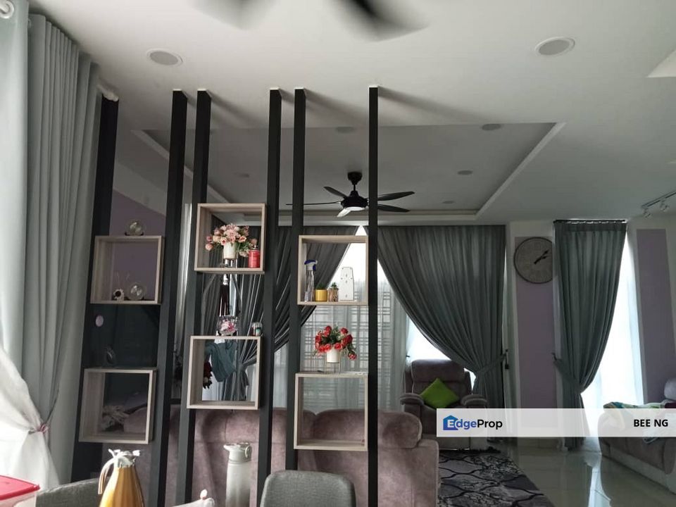 Imperial Jade Residenz @ Seri Alam 2 storey terrace end lot 10ft Land , Johor, Masai