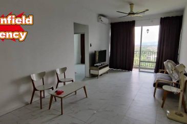 Dedaun Hijau (Greenfield Regency)