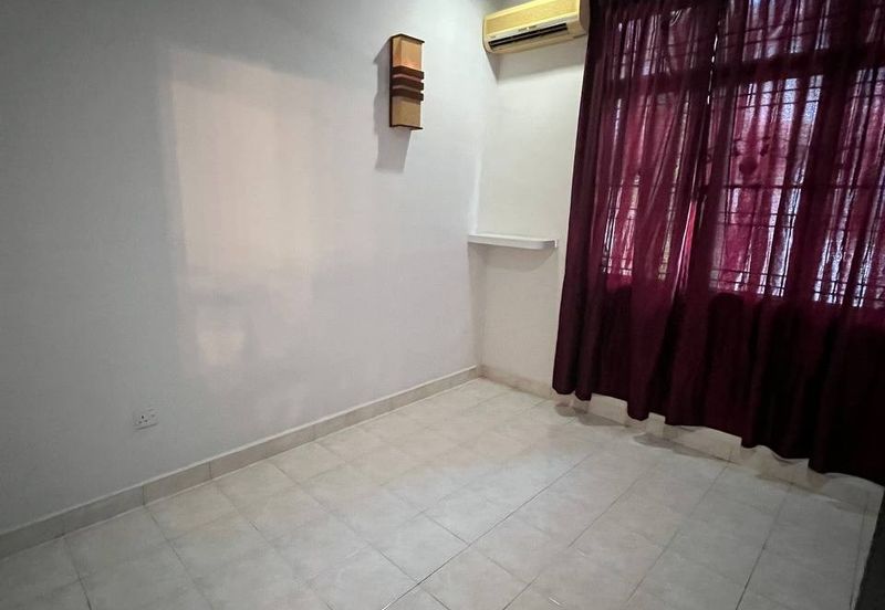 Nusa Villa Townhouse