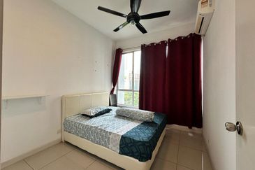 Dedaun Hijau (Greenfield Regency)