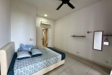 Dedaun Hijau (Greenfield Regency)