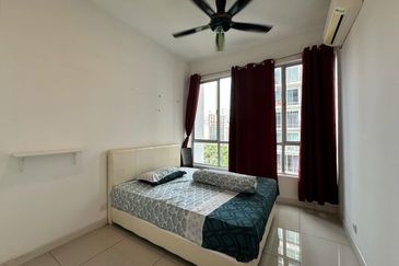 Dedaun Hijau (Greenfield Regency)