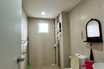 Dedaun Hijau (Greenfield Regency)