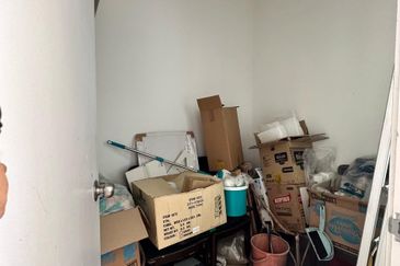 Dedaun Hijau (Greenfield Regency)